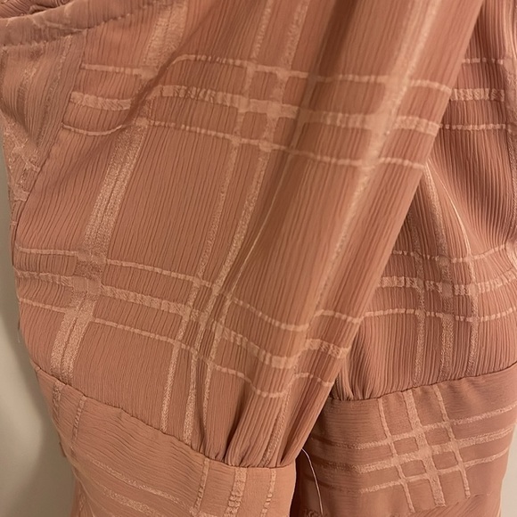 Saints and Secrets women’s M BLUSH COLOR ruffles and‎ shorts Romper NWT. Belted - Picture 5 of 14